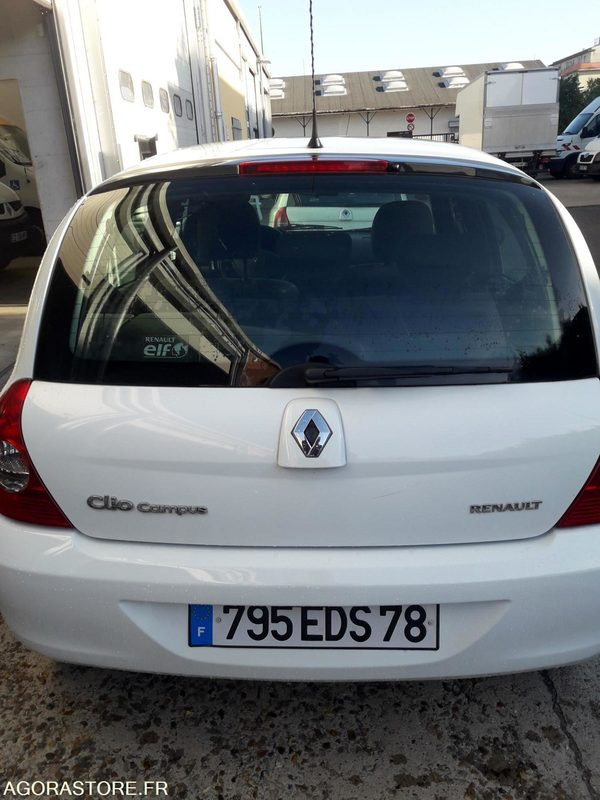 RENAULT CLIO CAMPUS95 - Autovettura: foto 1 RENAULT CLIO CAMPUS95 - Autovettura: foto 1