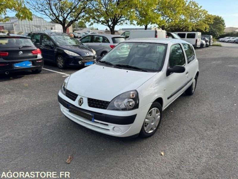 RENAULT CLIO SOCIETE - Autovettura: foto 1 RENAULT CLIO SOCIETE - Autovettura: foto 1