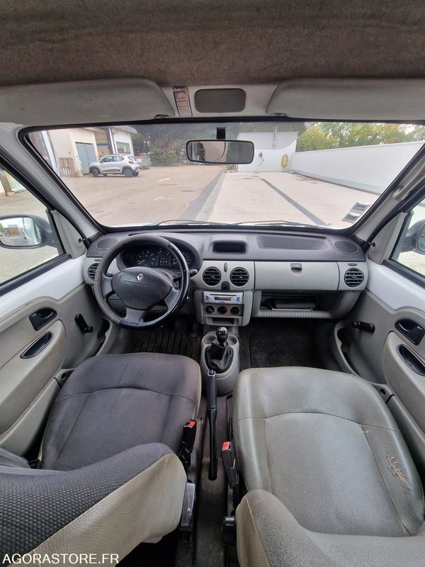 Furgoncino RENAULT KANGOO - LOT N°2: foto 8