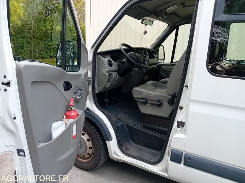 RENAULT MASTER 2 phase 2 DCI 100 TCP 15 + 1 place - 221000km - Minibus, Pulmino: foto 5 RENAULT MASTER 2 phase 2 DCI 100 TCP 15 + 1 place - 221000km - Minibus, Pulmino: foto 5