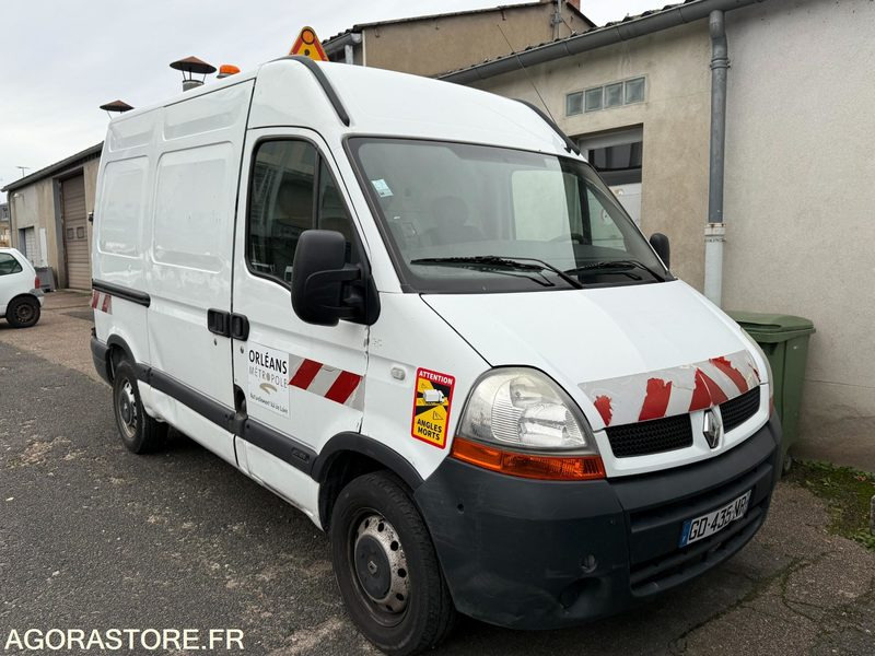 RENAULT MASTER - 2005 - 190100KM - Furgone chiuso: foto 2 RENAULT MASTER - 2005 - 190100KM - Furgone chiuso: foto 2