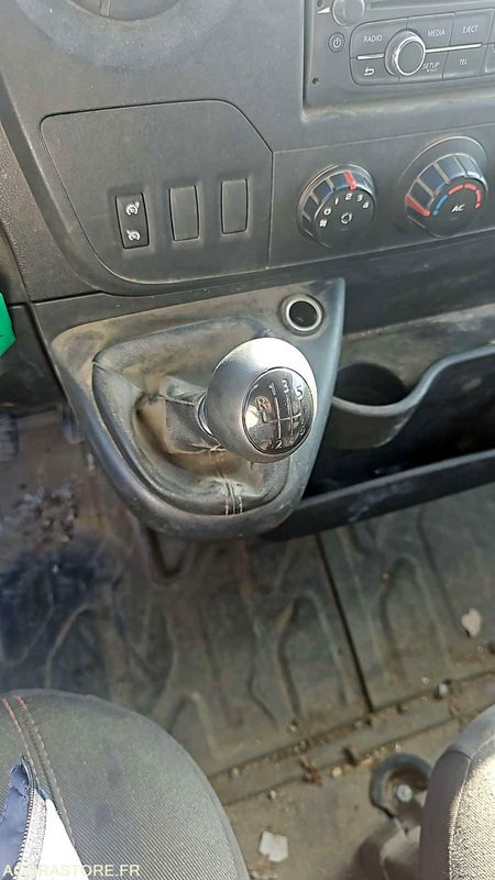 Leasing di  RENAULT MASTER - 2013 / 266123KM - (CY733WT) RENAULT MASTER - 2013 / 266123KM - (CY733WT): foto 18