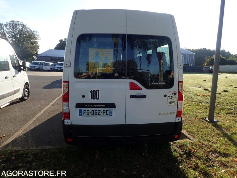 RENAULT MASTER BUS 17 PLACES - 130060 kms 2019 - Minibus, Pulmino: foto 4 RENAULT MASTER BUS 17 PLACES - 130060 kms 2019 - Minibus, Pulmino: foto 4