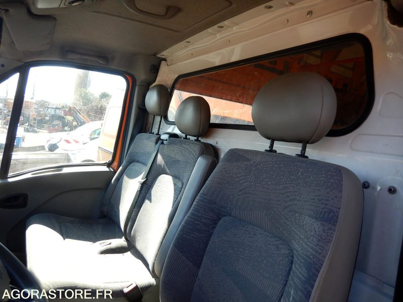 RENAULT MASTER Diesel - Furgone chiuso: foto 5 RENAULT MASTER Diesel - Furgone chiuso: foto 5