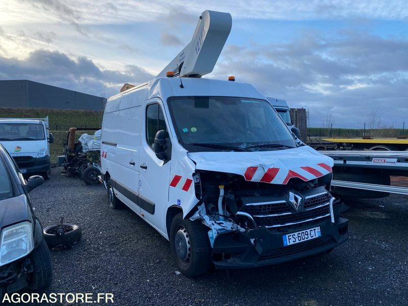 RENAULT MASTER NACELLE - Furgone chiuso: foto 1 RENAULT MASTER NACELLE - Furgone chiuso: foto 1