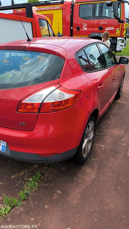 RENAULT MÉGANE III DYNAMIQUE 1,5L DCI 110CV ECO - 2013 - 314949kms - Autovettura: foto 2 RENAULT MÉGANE III DYNAMIQUE 1,5L DCI 110CV ECO - 2013 - 314949kms - Autovettura: foto 2