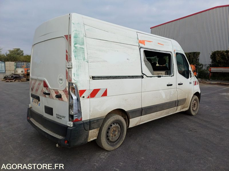 RENAULT Master - 2013 - 222034kms - CS648NS (P1509966) - Furgone chiuso: foto 4 RENAULT Master - 2013 - 222034kms - CS648NS (P1509966) - Furgone chiuso: foto 4