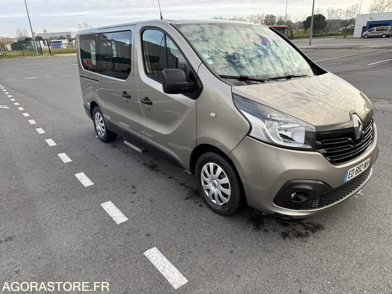 RENAULT TRAFIC - 2016 - 229166km - ED-682-NH - Minibus, Pulmino: foto 2 RENAULT TRAFIC - 2016 - 229166km - ED-682-NH - Minibus, Pulmino: foto 2
