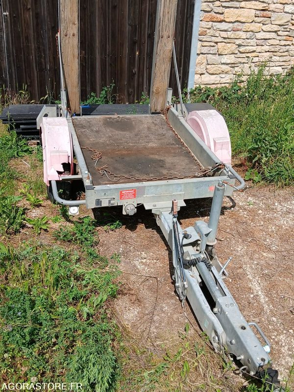 Remorque PORTE ROULEAU HUBIERE - Rimorchio pianale/ Cassonato: foto 1 Remorque PORTE ROULEAU HUBIERE - Rimorchio pianale/ Cassonato: foto 1