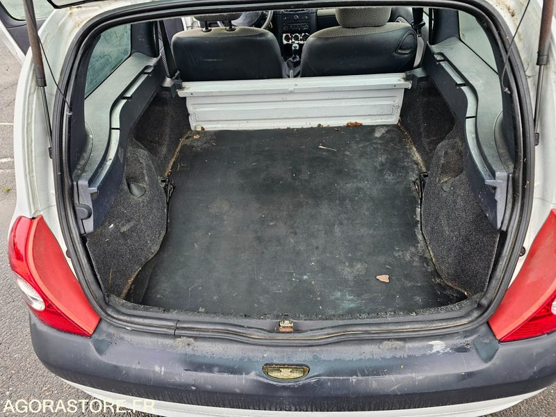 Autovettura Renault Clio - 2005 - 94635KM - 8970SK41: foto 14