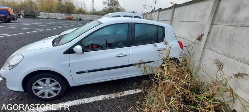 Renault Clio - 2008 - Autovettura: foto 2 Renault Clio - 2008 - Autovettura: foto 2