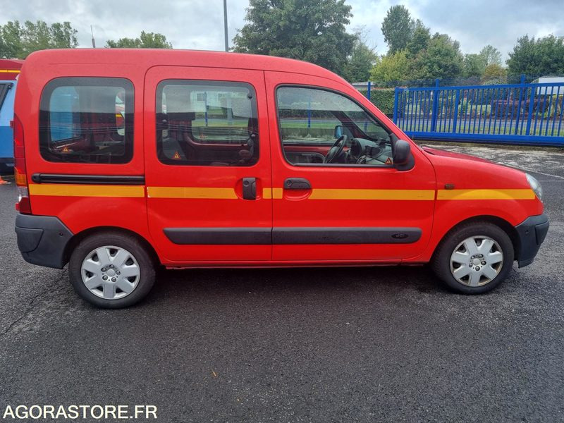 Renault Kangoo Diesel - 4370 XM 63 - 2003 - Furgoncino: foto 4 Renault Kangoo Diesel - 4370 XM 63 - 2003 - Furgoncino: foto 4