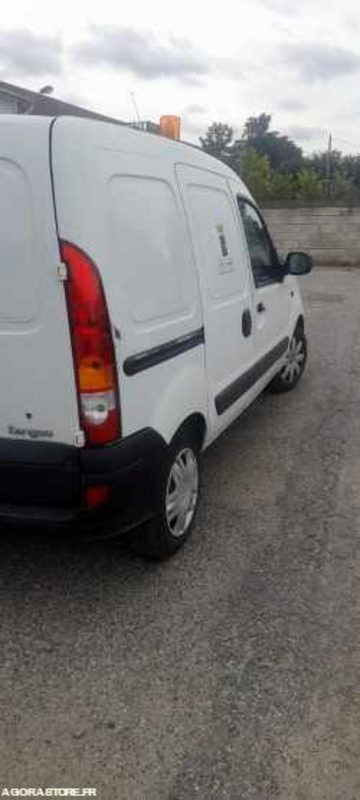 Renault Kangoo utilitaire - 2 places - Furgoncino: foto 2 Renault Kangoo utilitaire - 2 places - Furgoncino: foto 2