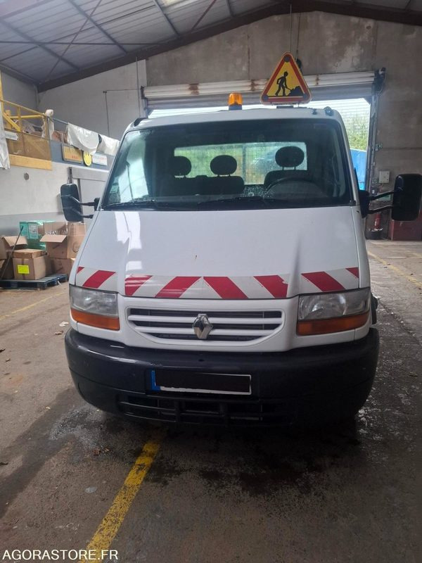 Renault Mascott benne roues jumelées 183615kms 2000 - Furgone ribaltabile: foto 2 Renault Mascott benne roues jumelées 183615kms 2000 - Furgone ribaltabile: foto 2