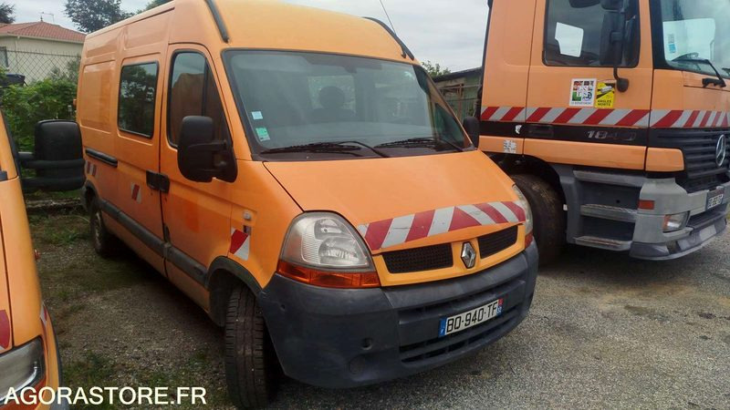 Renault - Master - 2004 - 299292km - BQ-940-TF - Furgone chiuso: foto 2 Renault - Master - 2004 - 299292km - BQ-940-TF - Furgone chiuso: foto 2