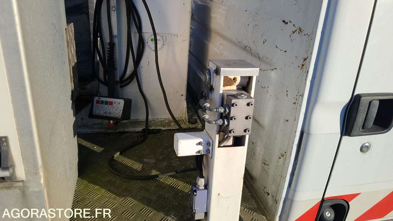 Renault Master - 2010 - 133446kms - AH275HD - Furgone chiuso: foto 3 Renault Master - 2010 - 133446kms - AH275HD - Furgone chiuso: foto 3