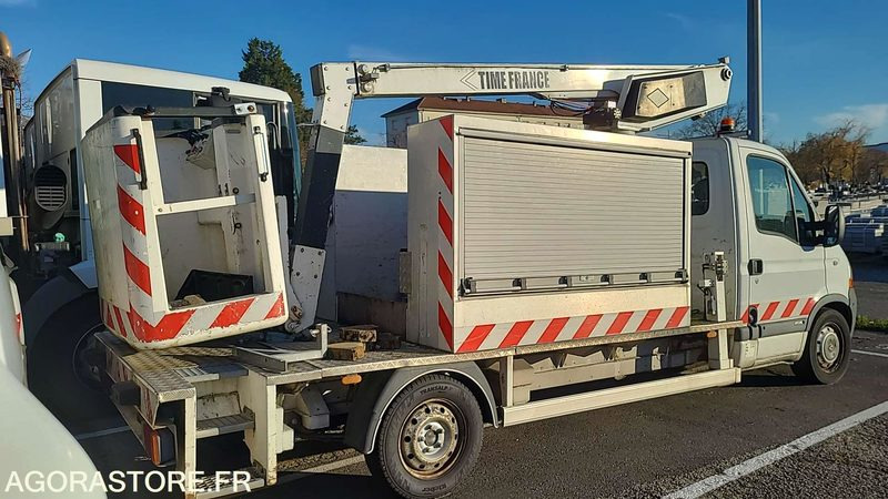 Renault Master - 2010 - 133446kms - AH275HD - Furgone chiuso: foto 2 Renault Master - 2010 - 133446kms - AH275HD - Furgone chiuso: foto 2