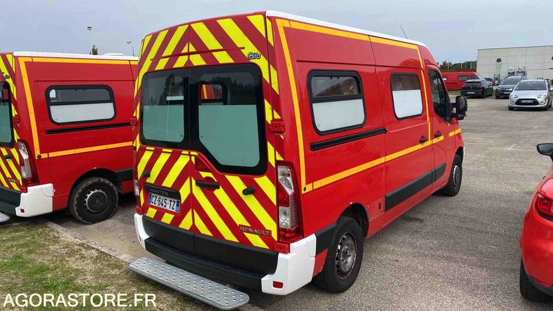 Renault Master III - 23/10/2013 - Ambulanza: foto 4 Renault Master III - 23/10/2013 - Ambulanza: foto 4