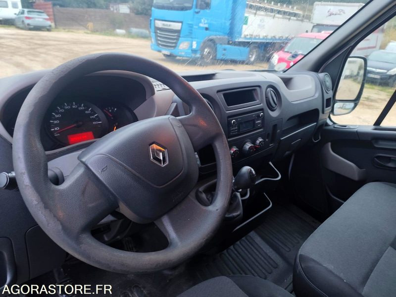 Renault Master III Phase 2 L2H2 F3300 2.3 dCi 110CH - 2016 - 226000KMS - Furgone chiuso: foto 4 Renault Master III Phase 2 L2H2 F3300 2.3 dCi 110CH - 2016 - 226000KMS - Furgone chiuso: foto 4