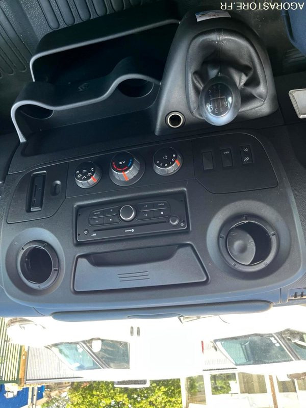 Renault Master L1H1 Grand Confort Blanc - 2019 - 148 030km - Furgoncino: foto 5 Renault Master L1H1 Grand Confort Blanc - 2019 - 148 030km - Furgoncino: foto 5