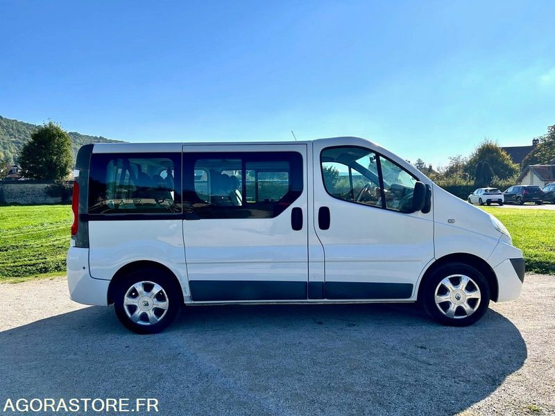 Renault Trafic 2 - 2010 - 141000 kms - Minibus, Pulmino: foto 5 Renault Trafic 2 - 2010 - 141000 kms - Minibus, Pulmino: foto 5