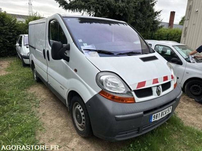 Renault Trafic - 981BCA57 - Furgone chiuso: foto 3 Renault Trafic - 981BCA57 - Furgone chiuso: foto 3