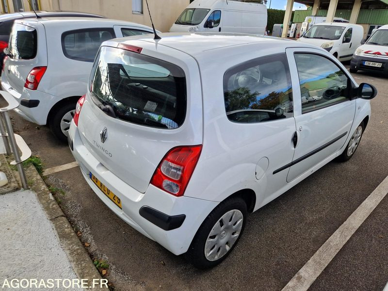Renault Twingo - 2007 - 102606 - 58ALD29 - Autovettura: foto 3 Renault Twingo - 2007 - 102606 - 58ALD29 - Autovettura: foto 3