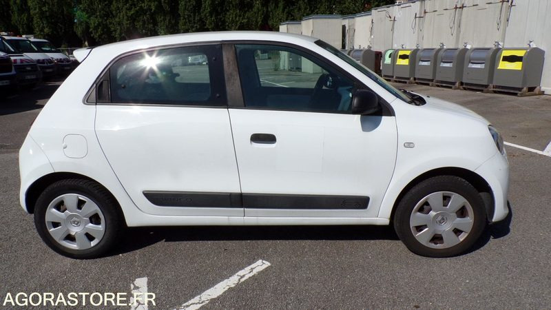 Renault Twingo 3 EN-999-TL (BP) - Autovettura: foto 4 Renault Twingo 3 EN-999-TL (BP) - Autovettura: foto 4