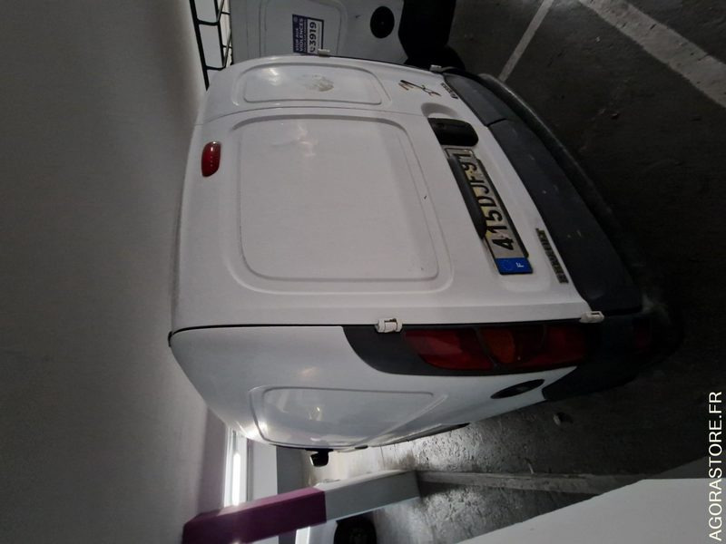 Renault kangoo - 2002 - 151776 - 415DJF91 - Furgoncino: foto 4 Renault kangoo - 2002 - 151776 - 415DJF91 - Furgoncino: foto 4