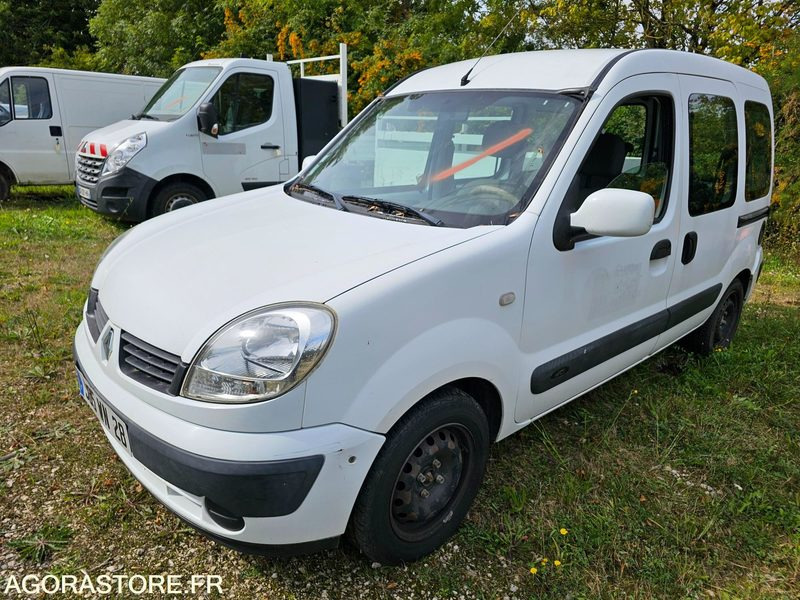 Renault kangoo - 2007 - 210886km - 985WN28 - Autovettura: foto 1 Renault kangoo - 2007 - 210886km - 985WN28 - Autovettura: foto 1
