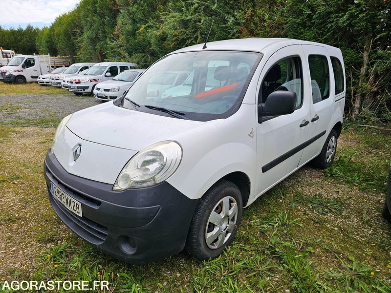 Renault kangoo - 2008 - 205600km - 2982WX28 - Autovettura: foto 1 Renault kangoo - 2008 - 205600km - 2982WX28 - Autovettura: foto 1