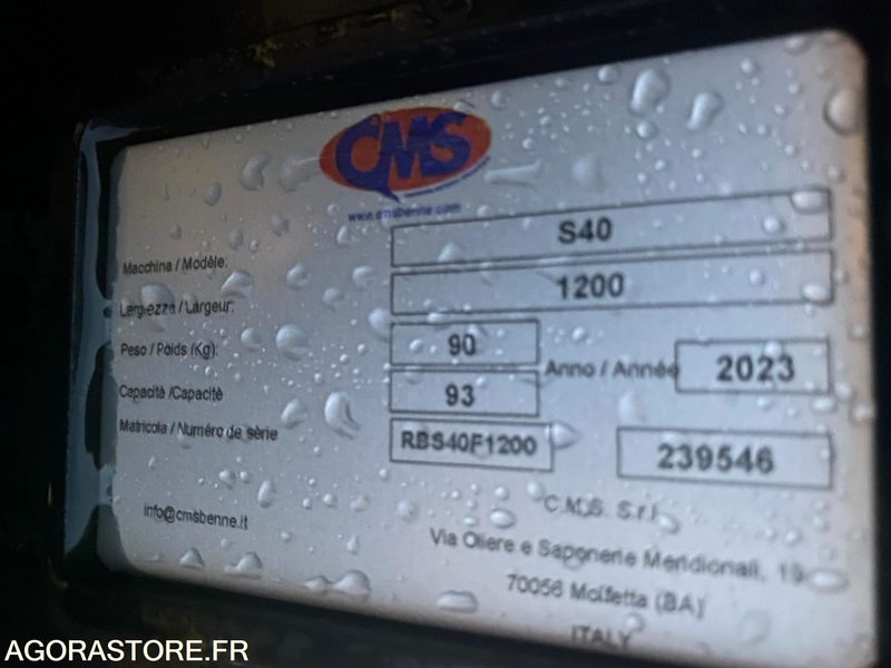 Godet Curage 1200mm S40 NEUF - Ricambi per Macchina da cantiere: foto 4 Godet Curage 1200mm S40 NEUF - Ricambi per Macchina da cantiere: foto 4