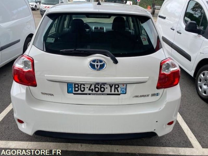 TOYOTA AURIS HYBRIDE ESSENCE (PAR1405) - Autovettura: foto 3 TOYOTA AURIS HYBRIDE ESSENCE (PAR1405) - Autovettura: foto 3