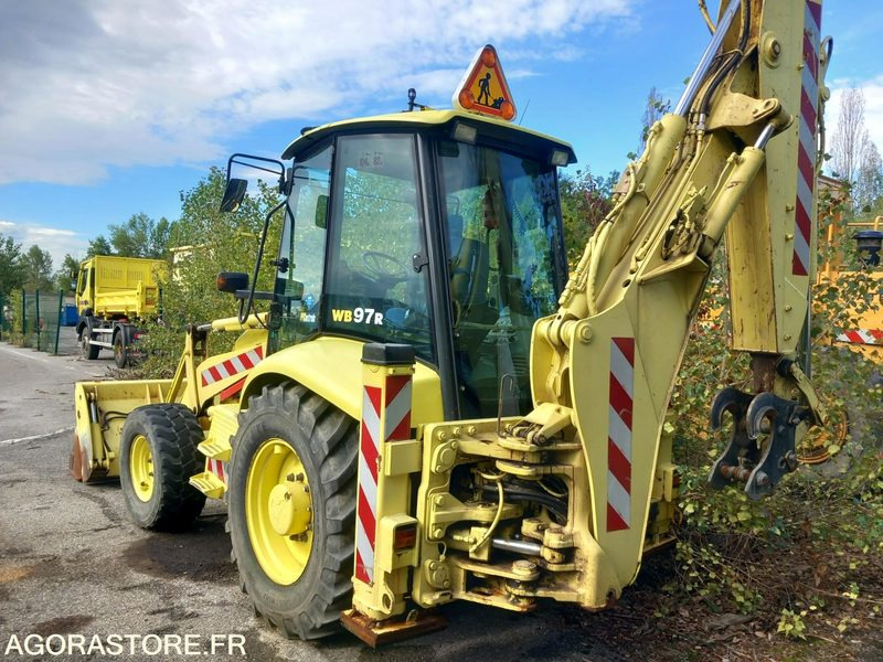 TRACTOPELLE KOMATSU WB 97 R2 (TK0105) - Escavatore: foto 2 TRACTOPELLE KOMATSU WB 97 R2 (TK0105) - Escavatore: foto 2