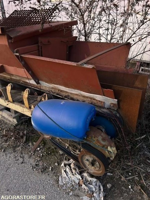 TREMIE DE CONVOYAGE HORIZONTALE 12.50 M - Trasportatore: foto 3 TREMIE DE CONVOYAGE HORIZONTALE 12.50 M - Trasportatore: foto 3