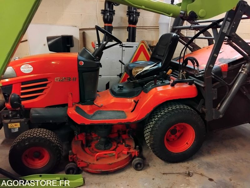 Tondeuse autoportée diesel Kubota G23 II - Tagliaerba: foto 2 Tondeuse autoportée diesel Kubota G23 II - Tagliaerba: foto 2