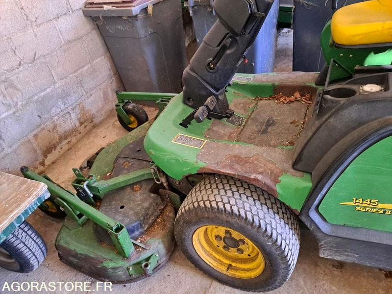 Tondeuse autoportée frontale coupe Mulching - Tagliaerba: foto 2 Tondeuse autoportée frontale coupe Mulching - Tagliaerba: foto 2