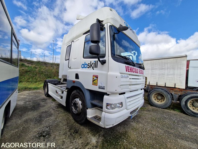 DAF CF 85.360 - 2012 - 241565 Kms - CB337EY - Trattore stradale: foto 2 DAF CF 85.360 - 2012 - 241565 Kms - CB337EY - Trattore stradale: foto 2