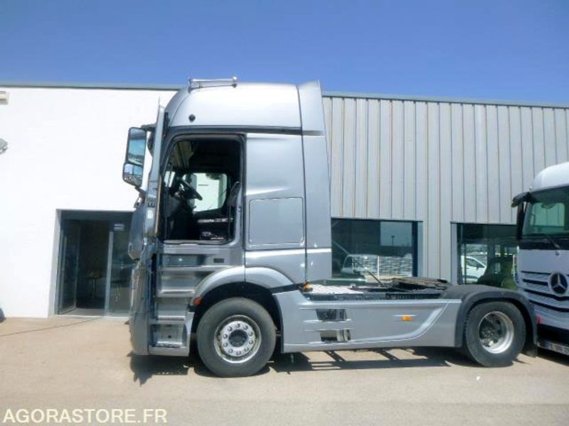 MERCEDES ACTROS 1845 GRANDE CABINE - 2012 - IMMATRICULATION SLOVENE - Trattore stradale: foto 2 MERCEDES ACTROS 1845 GRANDE CABINE - 2012 - IMMATRICULATION SLOVENE - Trattore stradale: foto 2