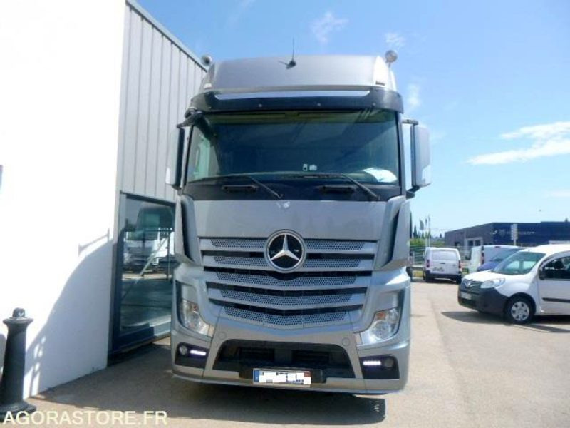 MERCEDES ACTROS 1845 GRANDE CABINE - 2012 - IMMATRICULATION SLOVENE - Trattore stradale: foto 3 MERCEDES ACTROS 1845 GRANDE CABINE - 2012 - IMMATRICULATION SLOVENE - Trattore stradale: foto 3