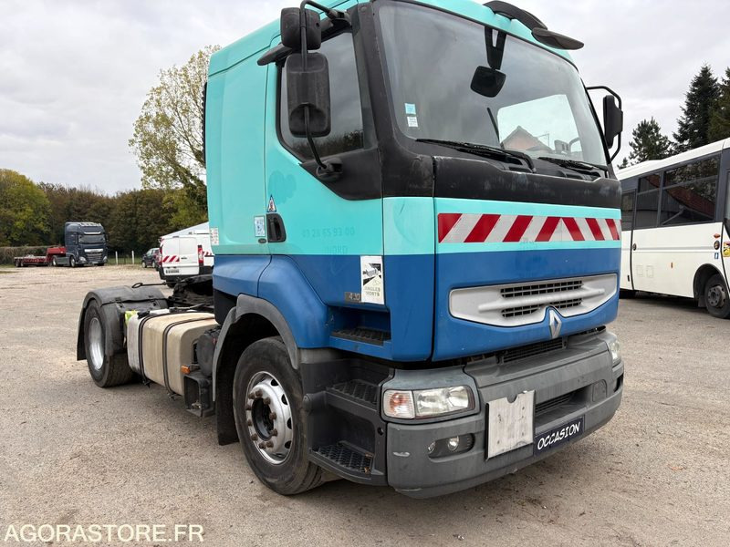 TRACTEUR RENAULT 420 DCI - Trattore stradale: foto 1 TRACTEUR RENAULT 420 DCI - Trattore stradale: foto 1