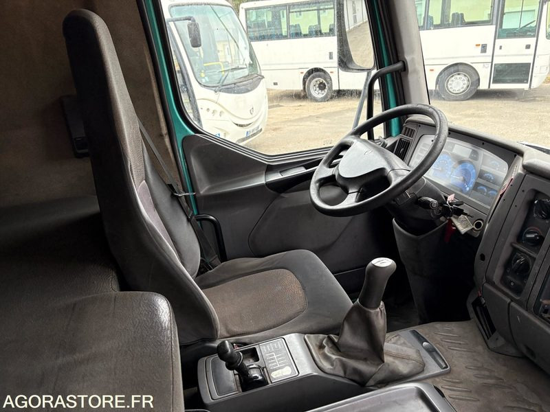 TRACTEUR RENAULT 420 DCI - Trattore stradale: foto 5 TRACTEUR RENAULT 420 DCI - Trattore stradale: foto 5