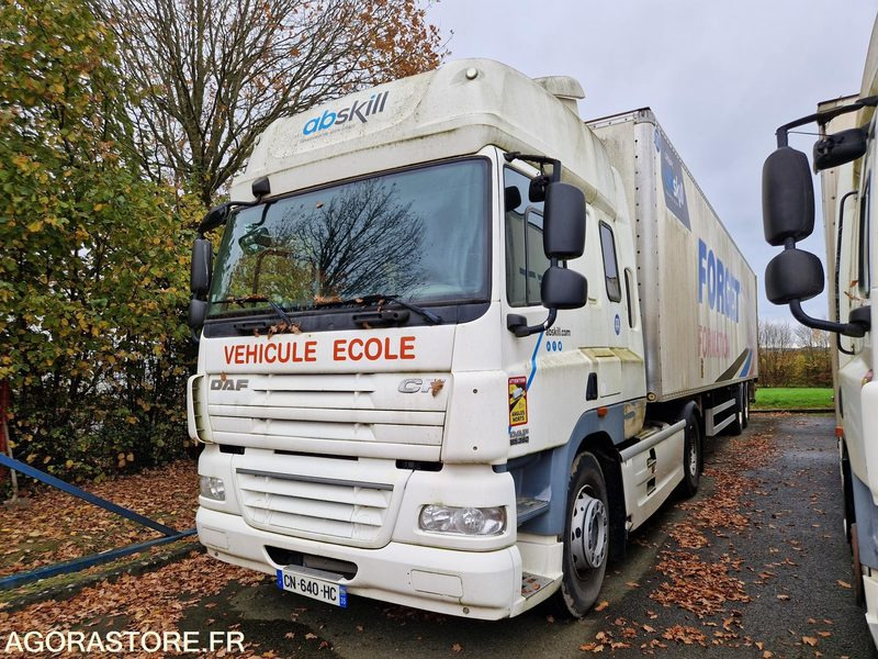 Tracteur DAF CF 85.360 - 2012 -193474 Kms -CN640HC - Trattore stradale: foto 1 Tracteur DAF CF 85.360 - 2012 -193474 Kms -CN640HC - Trattore stradale: foto 1
