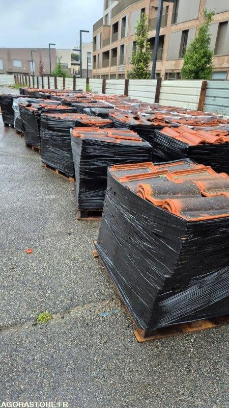 Tuiles Romane Coverland et Sans Super Romane 81 Damiatte - Attrezzo/ Attrezzature: foto 2 Tuiles Romane Coverland et Sans Super Romane 81 Damiatte - Attrezzo/ Attrezzature: foto 2