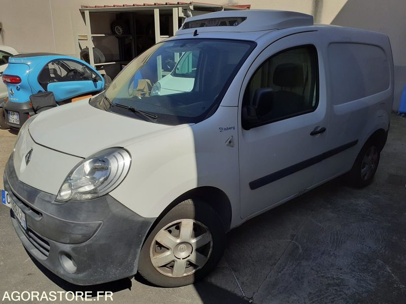 VEHICULE ISOTHERME - Furgone frigo: foto 5 VEHICULE ISOTHERME - Furgone frigo: foto 5