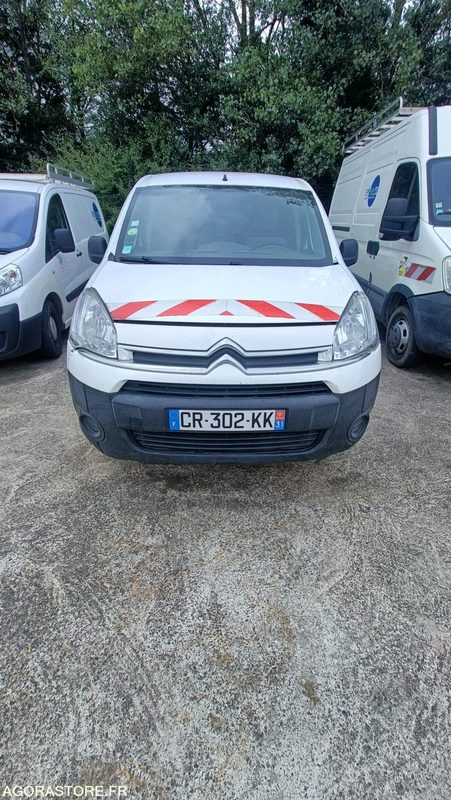 VU FOURGONNETTE CITROEN BERLINGO DANGEL 4X4 (BV changée avec embrayage) - Furgoncino: foto 2 VU FOURGONNETTE CITROEN BERLINGO DANGEL 4X4 (BV changée avec embrayage) - Furgoncino: foto 2