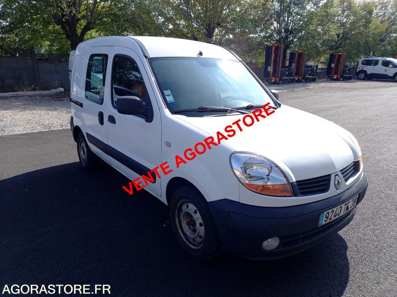 Vends Renault kangoo diesel - Furgoncino: foto 3 Vends Renault kangoo diesel - Furgoncino: foto 3