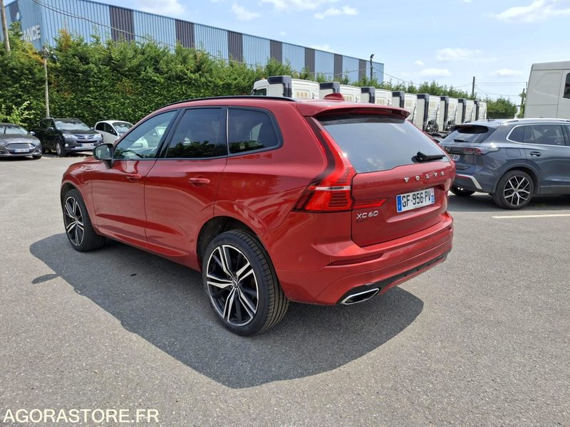 Volvo XC60 HYBRIDE - 2022 / 96206 KM - SUV/ Fuoristrada: foto 5 Volvo XC60 HYBRIDE - 2022 / 96206 KM - SUV/ Fuoristrada: foto 5