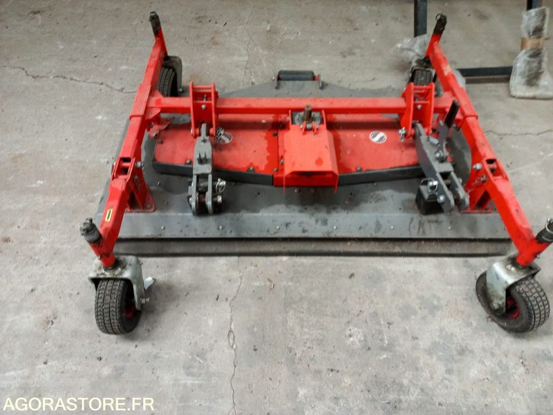 Coupe de tondeuse mulchng Morgneux TMC 150 fixation Kubota - Tagliaerba: foto 4 Coupe de tondeuse mulchng Morgneux TMC 150 fixation Kubota - Tagliaerba: foto 4