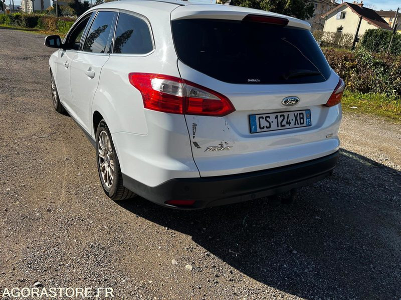 Ford focus 1lecoboost 2013 149000km - Station wagon: foto 4 Ford focus 1lecoboost 2013 149000km - Station wagon: foto 4